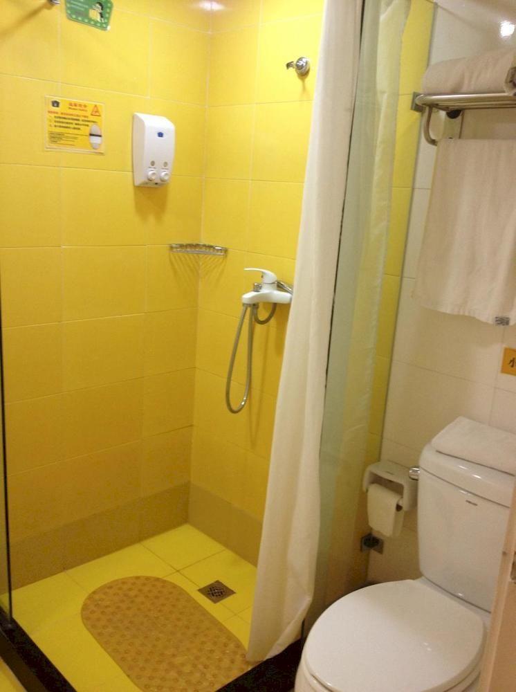 Home Inn Guangzhou Middle Jiefang Road Gongyuanqian Metro Station Kanton Exterior foto